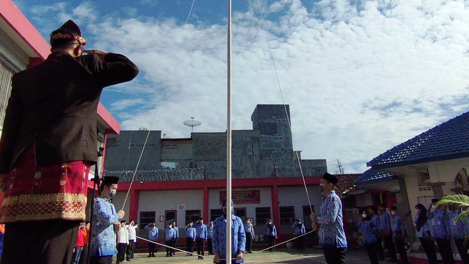 Upacara Hari Pendidikan Nasional di Lapas Lahat