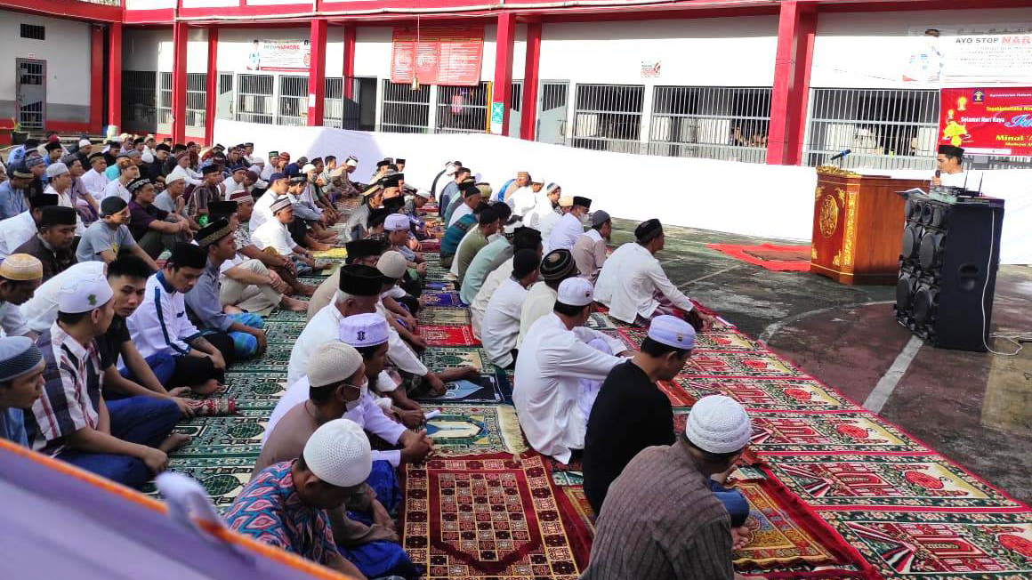 Suasana Lapas Lahat Usai Salat Id